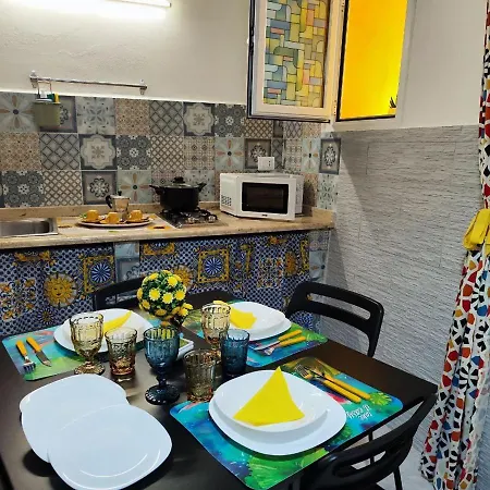 La Casa Di Laura & Paolo * Castellammare del Golfo